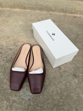 TUCKERNUCK oxblood Leather Square-Toe Slip-On Nilli flats new w box